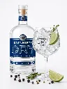 botaniets dry avec un verre.webp